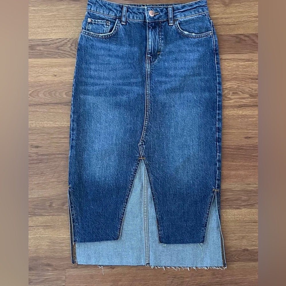 Zara denim skirt